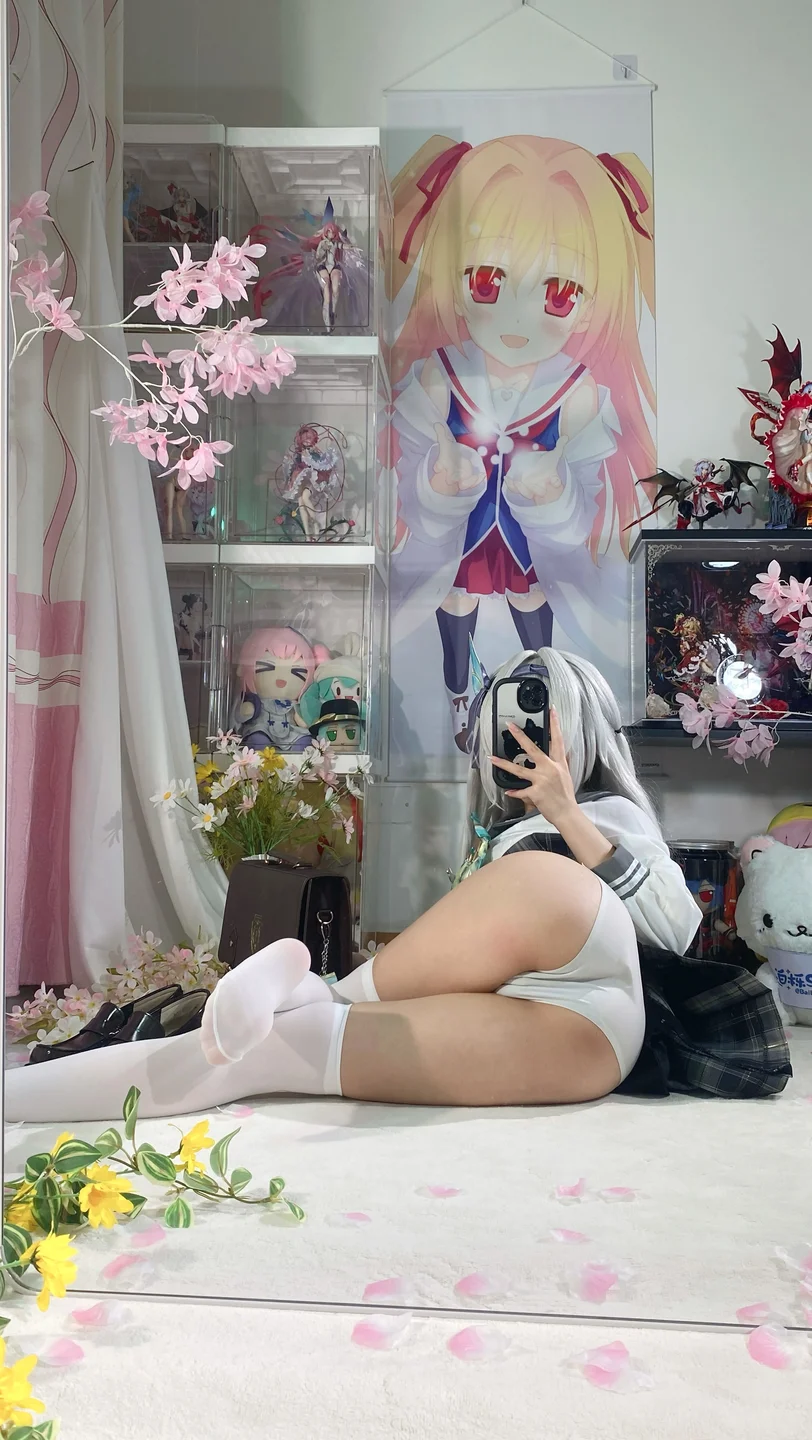 白栎Shirly - No.028 春日流萤 [130P,25V-7.23GB]01 tg@simisebaisi 【丝足阁】041.webp